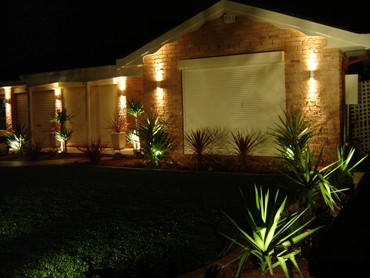 Give your home a stunning, modern look by using outdoor lights!